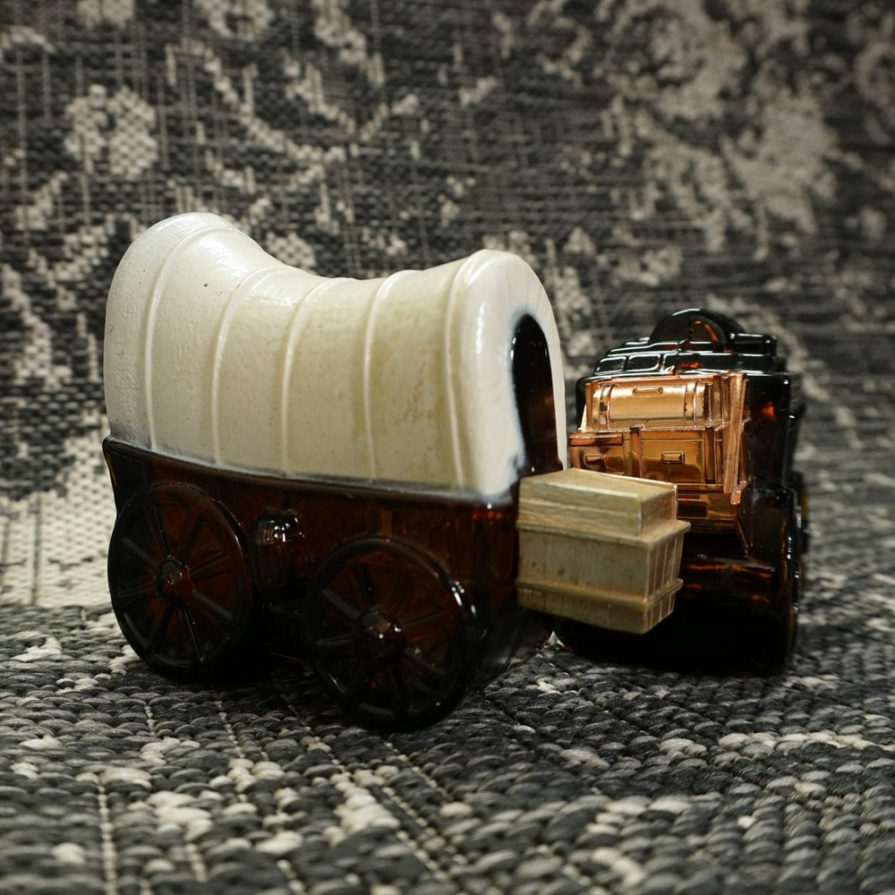 2 Vintage Avon Wild Country After Shave Bottles Stagecoach + Covered Wagon Empty - Picture 4 of 5